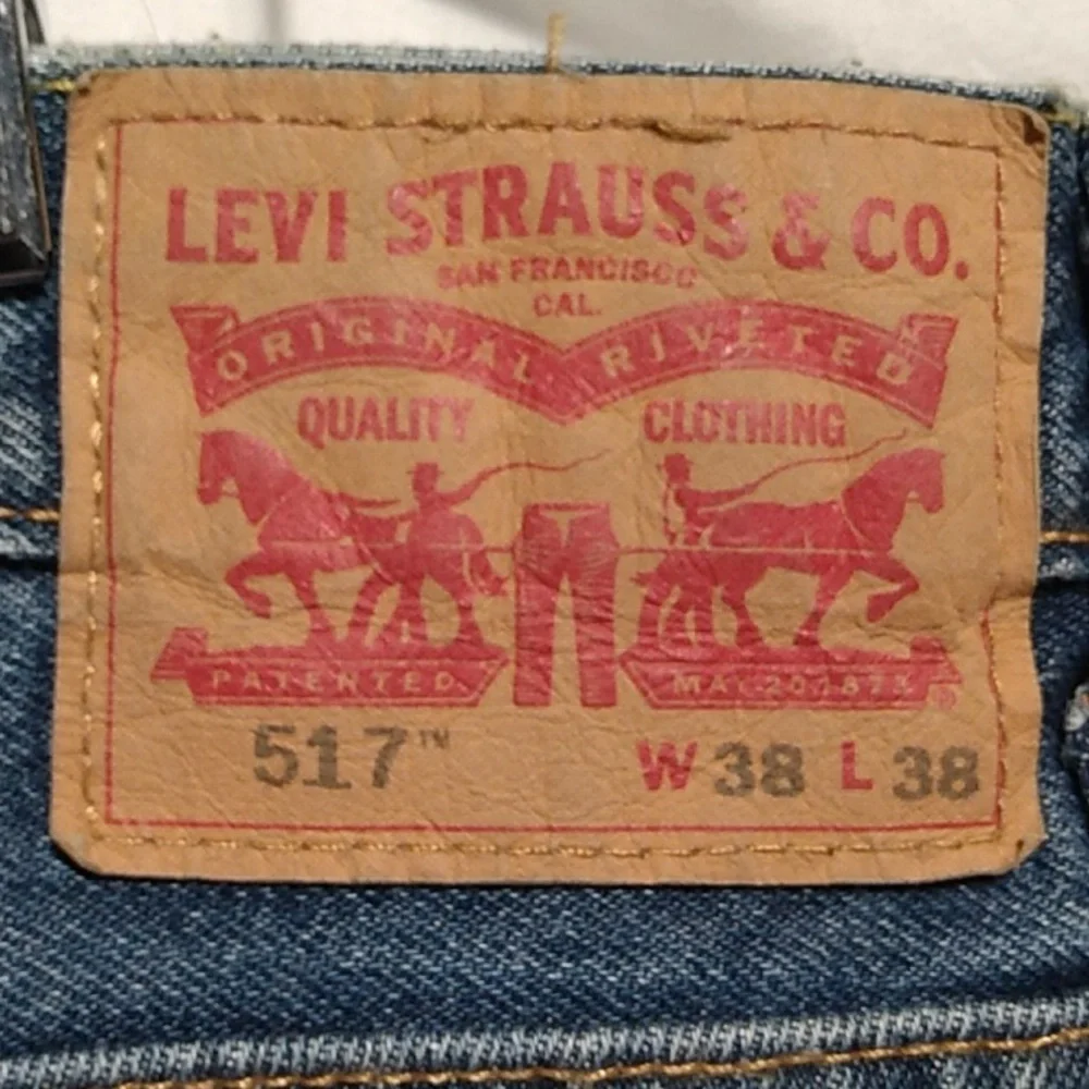 (A-77) SALE! NWT Levis 517 Bootcut Jeans Sz.38x38 W Flaws